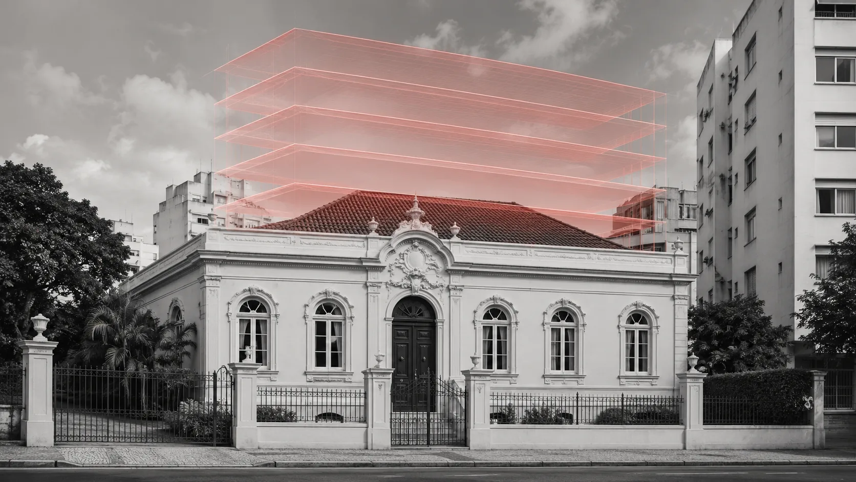 Preserved facade of a listed mansion: the historic property whose unexercised building potential can be transferred to another lot